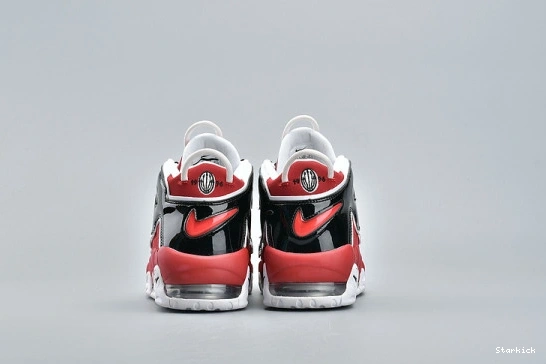 Pack Air 921948-600  (2017) Hoops More Bulls Uptempo 0804